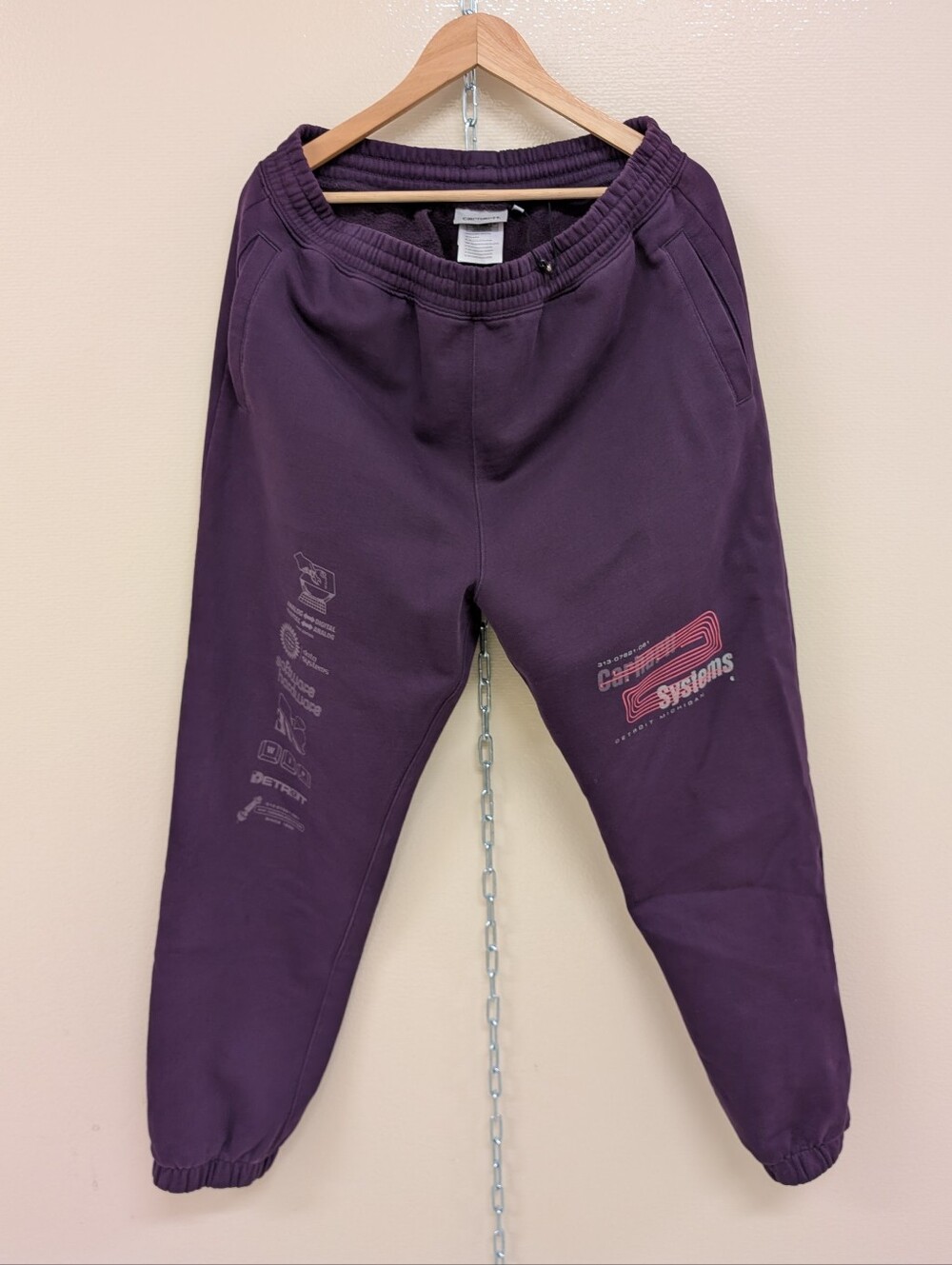 Carhartt WIP Systems graphic sweatpants men's L